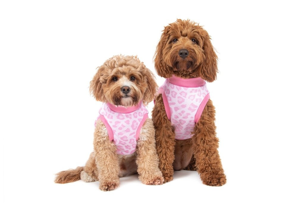 Big and Little Dogs Fleece Pyjama Pink Leopard - Premium Hondenkleding > Hondenpyjama from Big and Little Dogs - Just €20! Shop now at Frenkiezdogshop