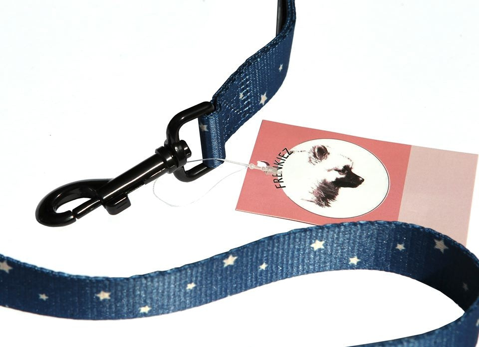 Frenkiez reflective dog leash blue stars - Premium hondenriem > hondenlijn from Frenkiez - Just €16.99! Shop now at Frenkiezdogshop