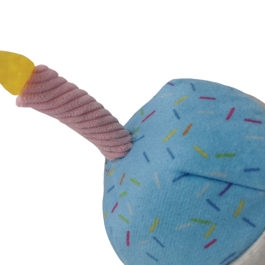 Frenkiez Partyz Cupcake Blue - Premium Hondenspeeltje > Hondenspeelgoed from Frenkiez - Just €8.99! Shop now at Frenkiezdogshop