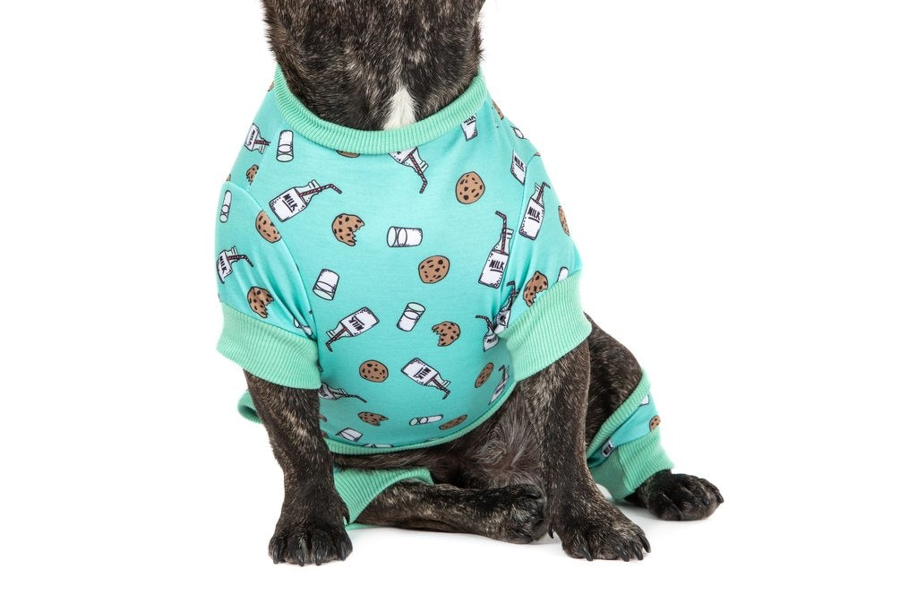 Big and Little Dogs Onesie Pyjama Milk & Cookies - Premium Hondenkleding > Hondenpyjama from Big and Little Dogs - Just €20! Shop now at Frenkiezdogshop