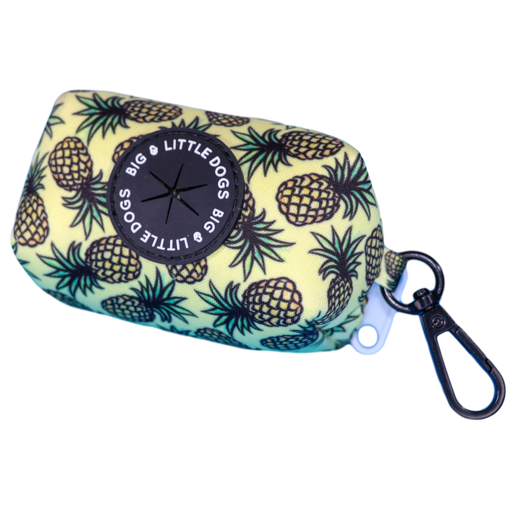 Big and Little Dogs Lookin' Pine poepzakjeshouder - Premium Poepzakjeshouder > Poepzakhouder from Big and Little Dogs - Just €10! Shop now at Frenkiezdogshop