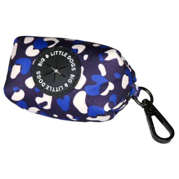 Big and Little Dogs Winter Blues poepzakjeshouder - Premium Poepzakjeshouder > Poepzakhouder from Big and Little Dogs - Just €10! Shop now at Frenkiezdogshop