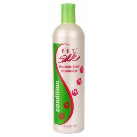 Pet Silk Mountain Berry Conditioner - Premium Hondenconditioner > Cremespoeling from Petsilk - Just €16.99! Shop now at Frenkiezdogshop