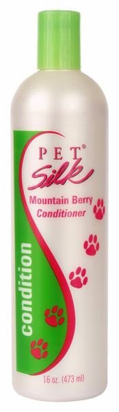 Pet Silk Mountain Berry Conditioner - Premium Hondenconditioner > Cremespoeling from Petsilk - Just €16.99! Shop now at Frenkiezdogshop