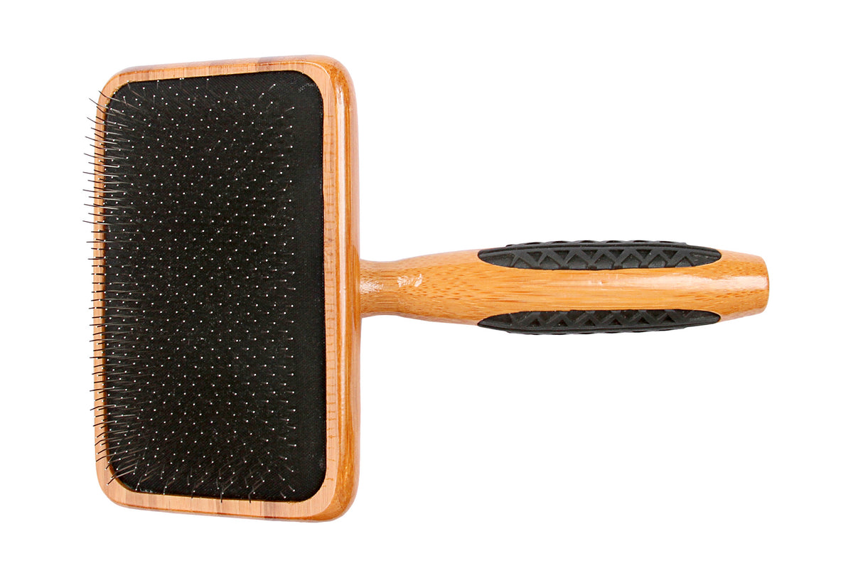 Slicker borstel A19 - Premium Bass brushes from Bass brushes - Just €36.99! Shop now at Frenkiezdogshop