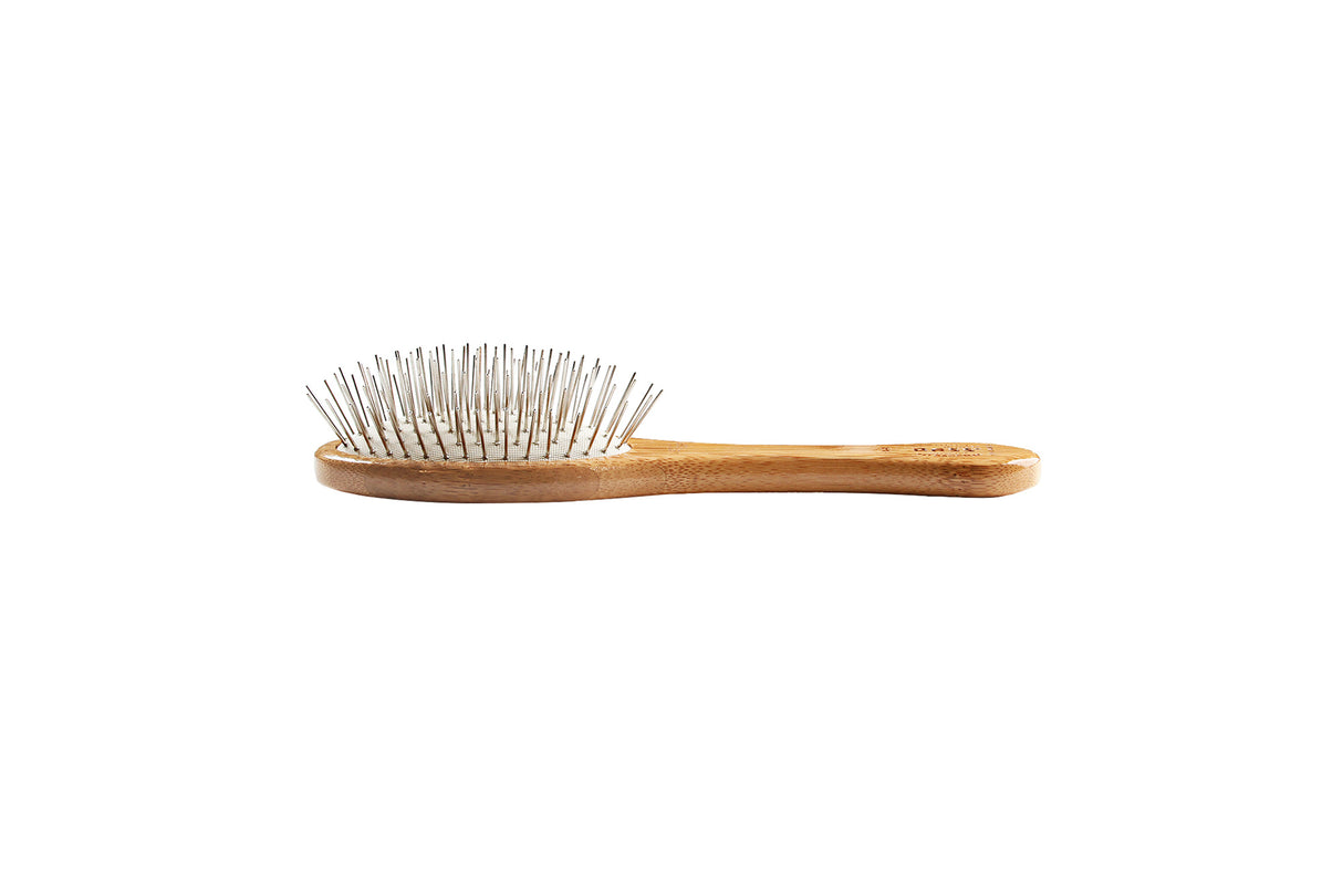 Style & detangle A8 - Premium Bass brushes from Bass brushes - Just €27.99! Shop now at Frenkiezdogshop