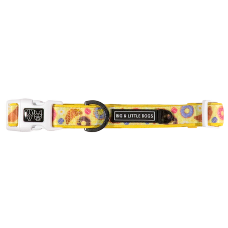 Big and Little Dogs Collar & Bow-tie Pastries In Paris - Premium Hondenstrik > strik from Big and Little Dogs - Just €16.99! Shop now at Frenkiezdogshop