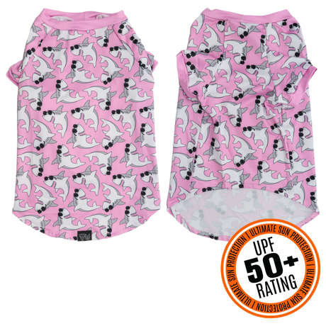 Big and Little Dogs strand shirt met UV bescherming  Bite Me (Pink Version) - Premium Hondenkleding > zonbescherming from Big and Little Dogs - Just €20.99! Shop now at Frenkiezdogshop