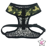 Pimp My Pug Harness Reversible Military - Premium hondentuig > honden harnas from Pimp My Pug - Just €22.99! Shop now at Frenkiezdogshop