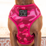 Big & Little Dogs Classic Harness Pink Camo ( XXLARGE ) - Premium hondentuig > honden harnas from Big and Little Dogs - Just €19.99! Shop now at Frenkiezdogshop